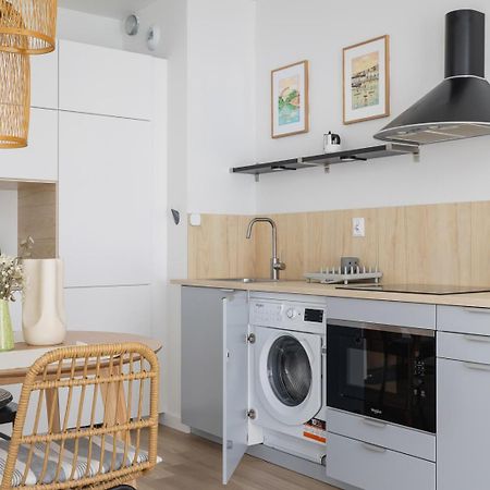 Luxury Studio With An Ac - Lwowska 10 Street Krakow Luaran gambar